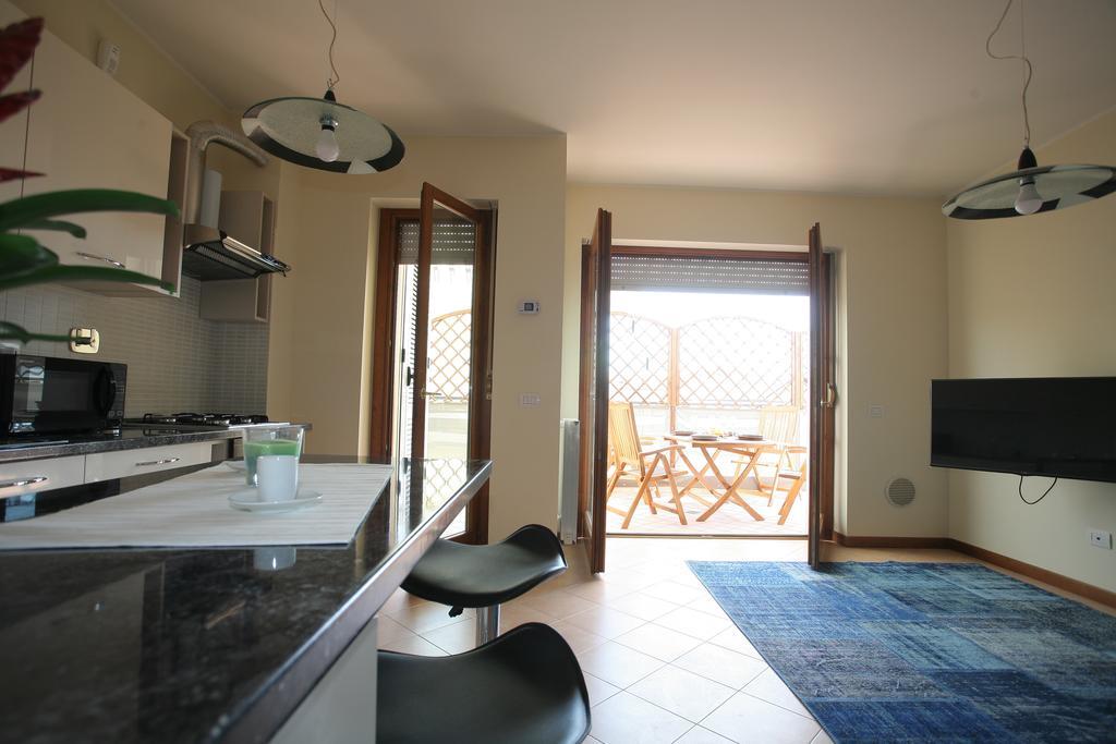 Suite Andrea Fiumicino Camera foto