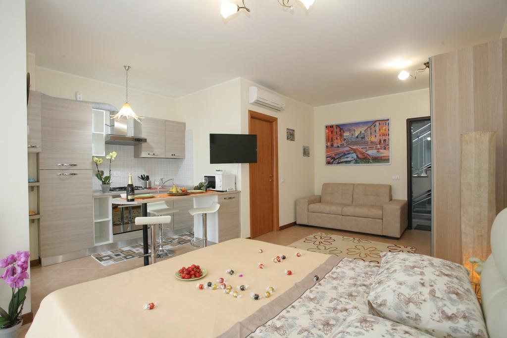 Suite Andrea Fiumicino Esterno foto