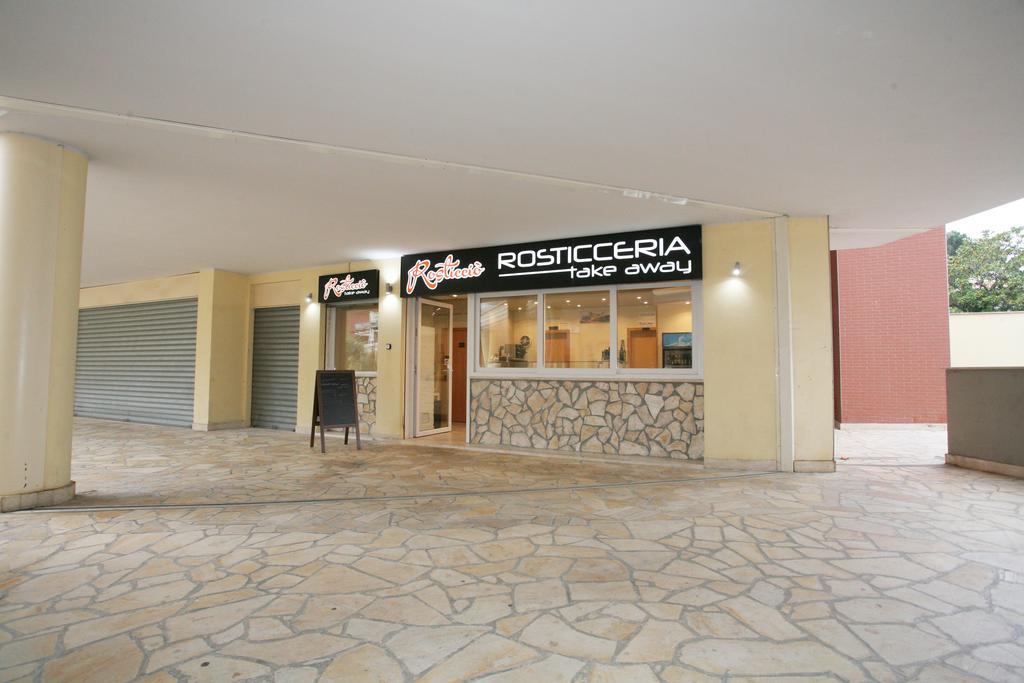 Suite Andrea Fiumicino Esterno foto